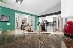 11244 Redgate St, Spring Hill, FL 34609 - Photo 10