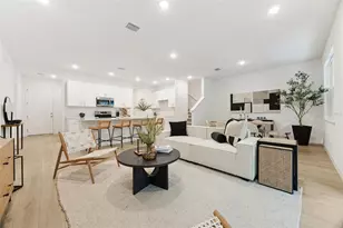 5257 Luisa Ct, Saint Cloud, FL 34771 - Photo 6