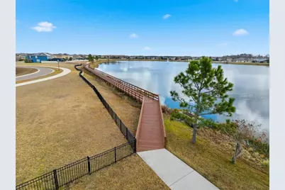 1914 Lake Waters Place, Lutz, FL 33558 - Photo 40