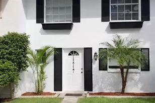 11717 Wesson Cir E, Tampa, FL 33618 - Photo 1