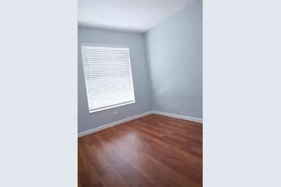 11717 Wesson Circle E, Tampa, FL 33618 - Photo 8