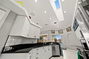 3434 Rosebay Ct, Spring Hill, FL 34609 - Photo 14