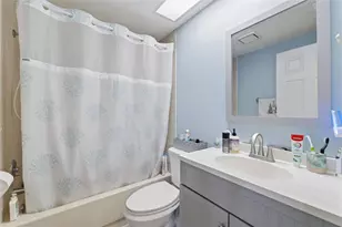 9086 Dorsey St, Spring Hill, FL 34608 - Photo 14