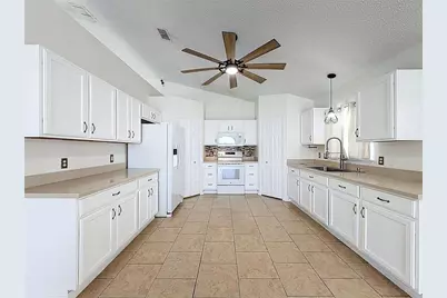 5388 Berrien Avenue, Spring Hill, FL 34608 - Photo 16