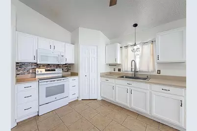 5388 Berrien Avenue, Spring Hill, FL 34608 - Photo 18