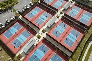 8015 Hidden Hills Dr, Spring Hill, FL 34606 - Photo 38