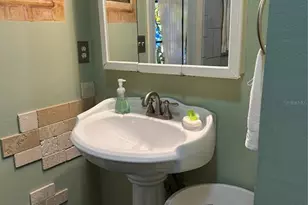 1427 Amy Cir, Spring Hill, FL 34606 - Photo 16