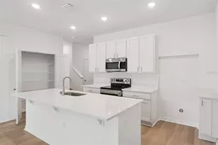 630 Cedar Elm Ct, Eustis, FL 32726 - Photo 4