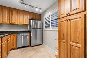 3038 Eastland Blvd, Clearwater, FL 33761 - Photo 4