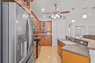 15604 Durango Cir, Brooksville, FL 34604 - Photo 14