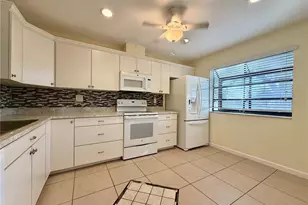 11210 Dollar Lake Dr, Port Richey, FL 34668 - Photo 4