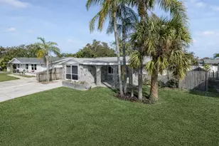 3543 Hoover Dr, Holiday, FL 34691 - Photo 20