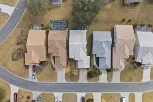 9376 French Quarters Cir, Weeki Wachee, FL 34613 - Photo 26