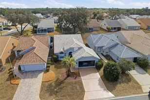 9376 French Quarters Cir, Weeki Wachee, FL 34613 - Photo 22