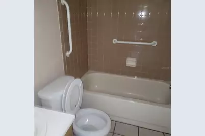 297 Jeru Boulevard #297-C, Tarpon Springs, FL 34689 - Photo 6