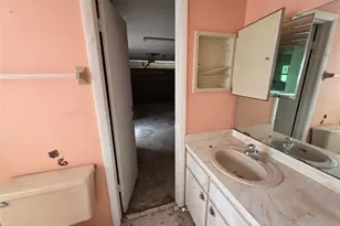 1364 Dill Ave, Spring Hill, FL 34608 - Photo 8