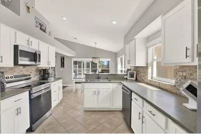 17351 Eagle Trace Drive, Brooksville, FL 34604 - Photo 16