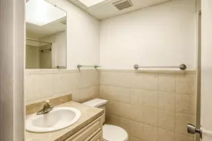 4939 Floramar Terrace, New Port Richey, FL 34652 - Photo 28