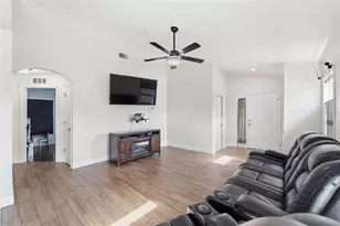 302 Summer Sails Dr, Valrico, FL 33594 - Photo 10