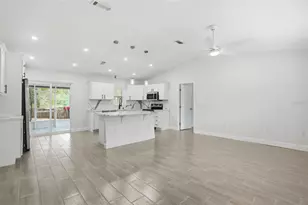 8165 Ridge Rd, Weeki Wachee, FL 34613 - Photo 2