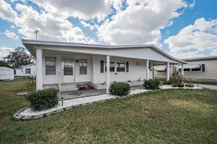 36816 Hibiscus Ct, Zephyrhills, FL 33542 - Photo 38