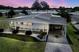 36816 Hibiscus Ct, Zephyrhills, FL 33542 - Photo 2