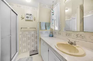 36816 Hibiscus Ct, Zephyrhills, FL 33542 - Photo 24