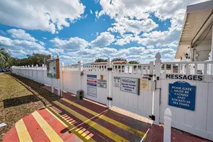 36816 Hibiscus Ct, Zephyrhills, FL 33542 - Photo 60