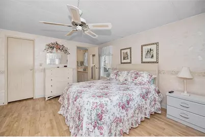 36816 Hibiscus Court, Zephyrhills, FL 33542 - Photo 22