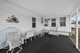 36816 Hibiscus Ct, Zephyrhills, FL 33542 - Photo 30