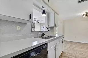 6 James Ct, Beverly Hills, FL 34465 - Photo 10