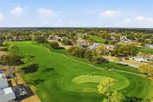 2385 Whisper Walk Dr, Spring Hill, FL 34606 - Photo 34