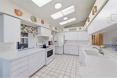 2385 Whisper Walk Drive, Spring Hill, FL 34606 - Photo 10