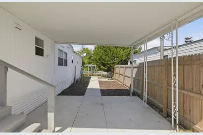 6727 Albatross Lane, Hudson, FL 34667 - Photo 4