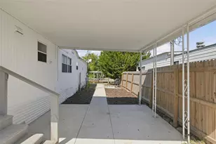 6727 Albatross Ln, Hudson, FL 34667 - Photo 4