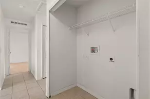 351 Upland Ave, Spring Hill, FL 34606 - Photo 38