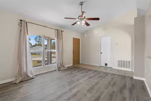 351 Upland Ave, Spring Hill, FL 34606 - Photo 14