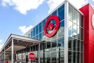 6905 Pearson Ln, Wesley Chapel, FL 33544 - Photo 8