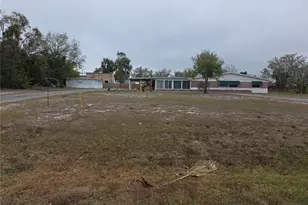 2634 South Dr, Clearwater, FL 33759 - Photo 14