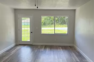 11031 Spoonbill Rd, Weeki Wachee, FL 34613 - Photo 2