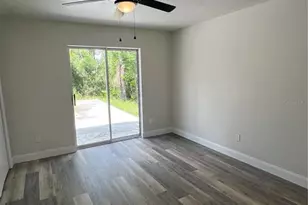 11031 Spoonbill Rd, Weeki Wachee, FL 34613 - Photo 6