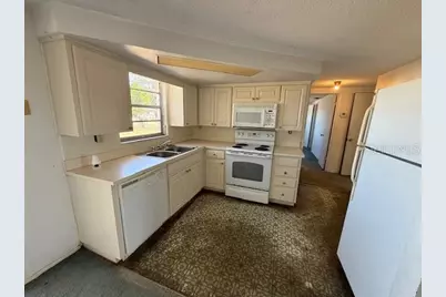 7625 Farmlawn Drive, Port Richey, FL 34668 - Photo 6