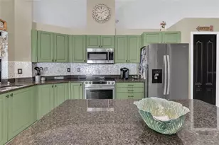 8021 Moonlight Ln, New Port Richey, FL 34654 - Photo 32