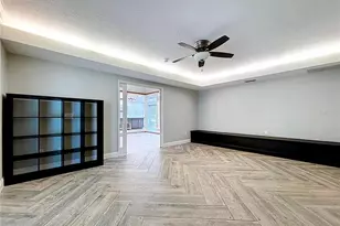 10655 Lakeview Dr, New Port Richey, FL 34654 - Photo 24