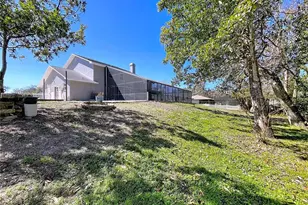 10655 Lakeview Dr, New Port Richey, FL 34654 - Photo 70