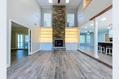 10655 Lakeview Drive, New Port Richey, FL 34654 - Photo 10