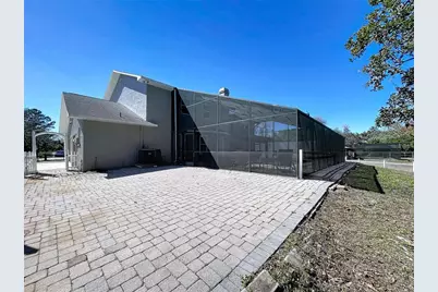 10655 Lakeview Drive, New Port Richey, FL 34654 - Photo 68