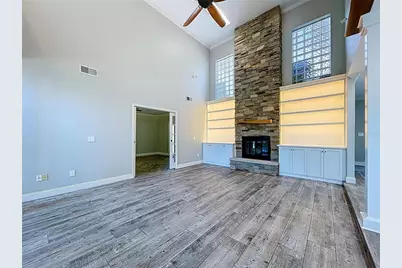 10655 Lakeview Drive, New Port Richey, FL 34654 - Photo 12