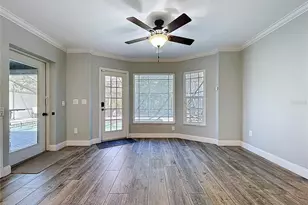 10655 Lakeview Dr, New Port Richey, FL 34654 - Photo 22