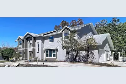10655 Lakeview Drive, New Port Richey, FL 34654 - Photo 2